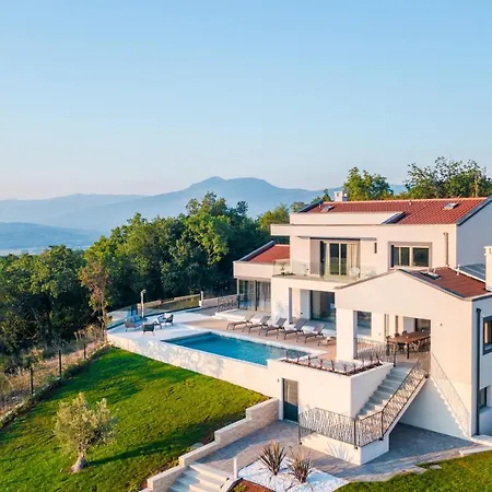 La Guardia Istria ***** *